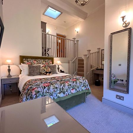 Nunsmere Hall Hotel Oakmere Eksteriør billede