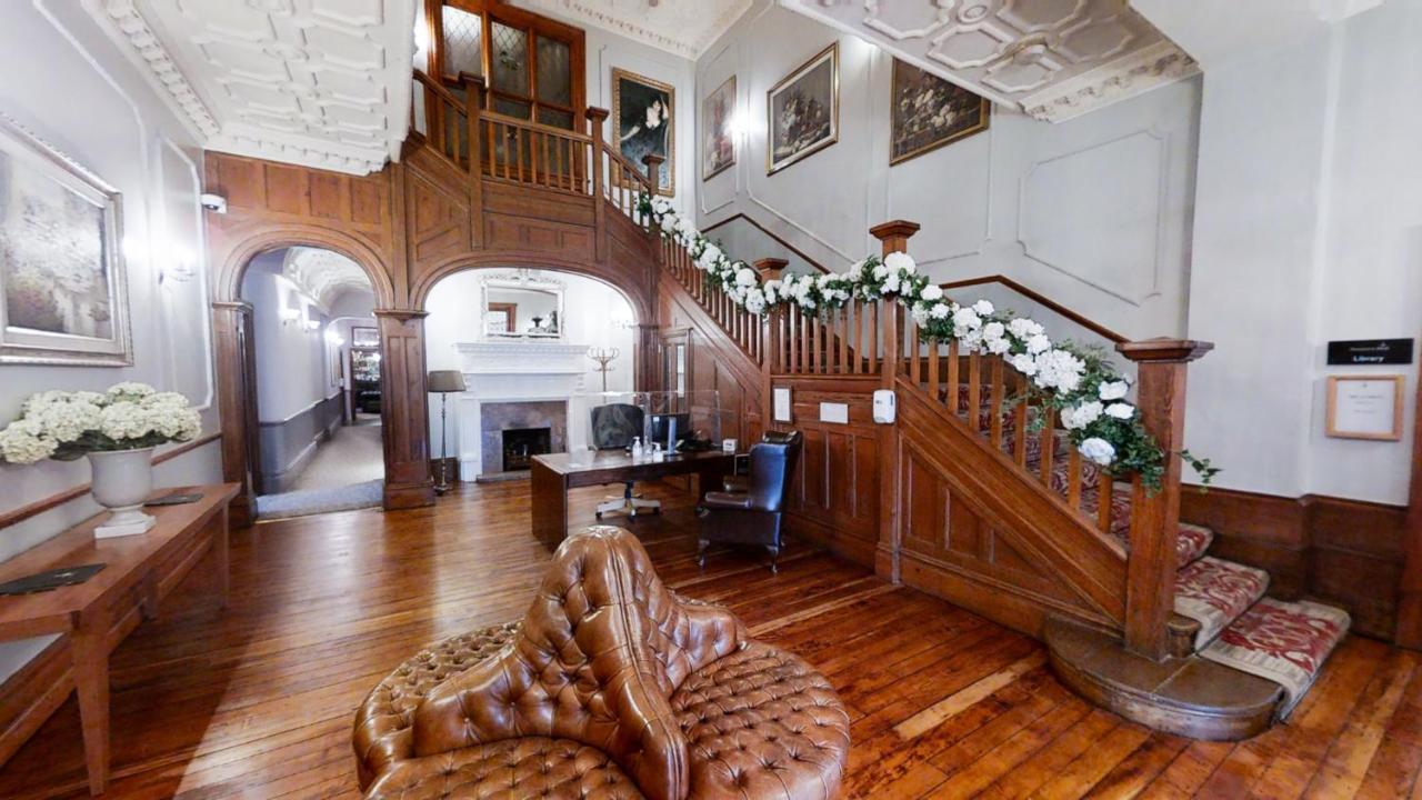 Nunsmere Hall Hotel Oakmere Eksteriør billede